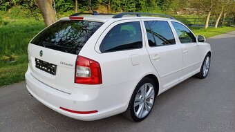 Škoda octavia combi RS.2.0TDI model 2012 navigacia top stav - 3