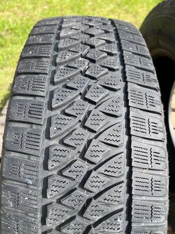 215/65 R16C - 3