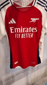 dres Arsenal London - 3