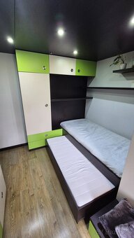 Predám skrine s posteľou a s výsuvnou posteľou - 3