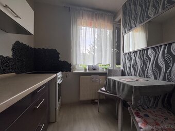 Na predaj kompletne zariadený 1-izbový byt – Martin, ul. Hur - 3