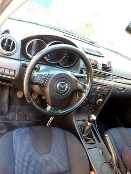 Mazda 3 - 3