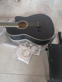 Akustická gitara - 3