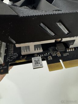 Qthree Radeon RX 560 XT 8GB - 3
