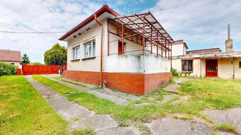 INVESTIČNÁ PRÍLEŽITOSŤ: Veľký pozemok s domom a potenciálom  - 3