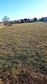 Na predaj pozemok o rozlohe 1000m2 Dvorec. - 3