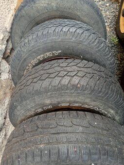 6x139,7 235/75R15 - 3