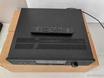 YBA Heritage R100 Streaming Music Center - 3