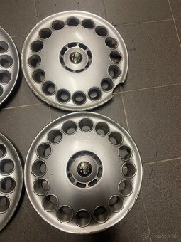 Predám puklice Alfa Romeo R15 – sada 4 kusy - 3