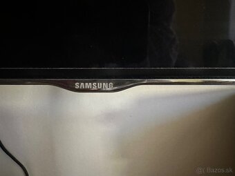 Samsung 123x69cm - 3