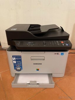 Farebná laserová tlačiareň Samsung Xpress C460FW - 3