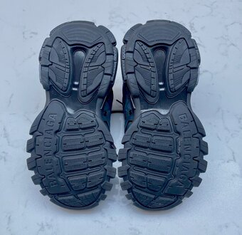 Balenciaga track 36 - 3