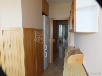 ZNÍŽENÁ CENA-Veľometrážny byt v tichej lokalite plnej zelene - 3
