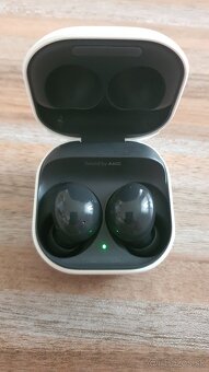 Sluchátka Samsung Galaxy Buds2 - 3