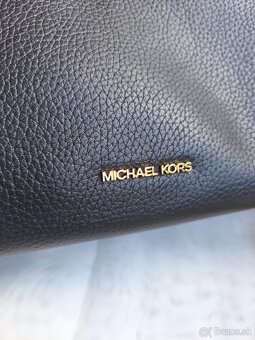 Čierna kabelka zn. Michael Kors - 3
