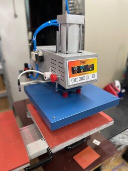 Pneumatický termolis automatický 2 stanice - 3