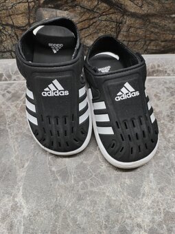 Adidas - 3