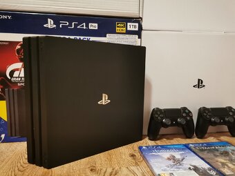 PS4 PRO 1TB - 3