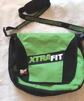 Pánska ladvinka a športová taška - 3