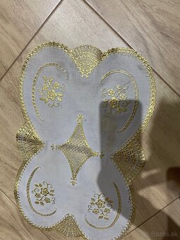 doplnky v zlatom prevedeni - 3