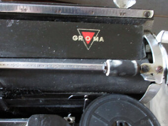 Kufríkový písací stroj GROMA, Modell N, 1.pol.20.stor - 3
