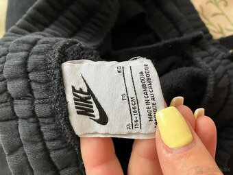 Teplaky nike - 3