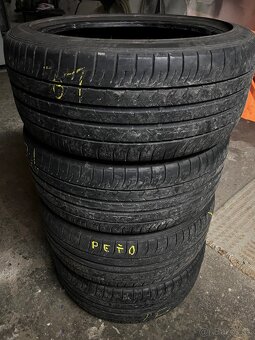 Dunlop Sport Maxx 235/45 R18 - 3