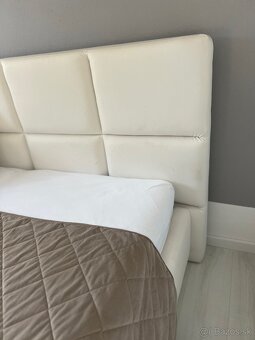 Manželská postel - 3