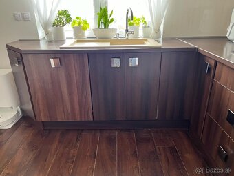 Predám kuchyňu zo spotrebičmi Whirlpool - 3