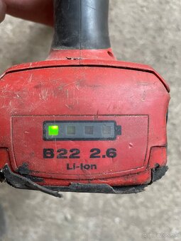 Predám nefunkčnú aku vŕtačku hilti Hilti SFC 22A - 3