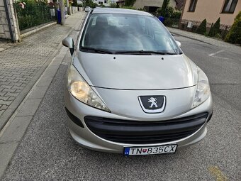 Peugeot 207 1.4 Benzín (2009) - 3