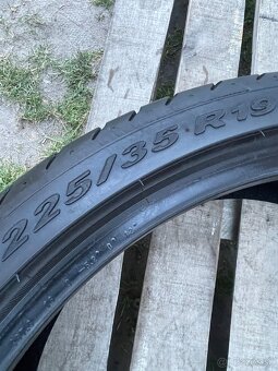 Pirelli 225/35 R19 4x=150e - 3