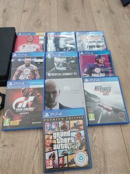 Predám PS4 SLIM 500GB NOVA NEPOUŽÍVANA - 3