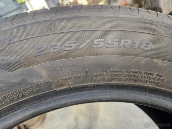 235/55 R18 - 3