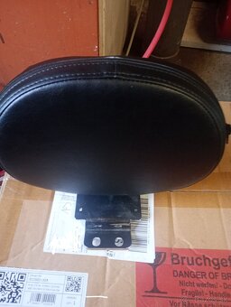 Opierka vodiča VLR 1800 - 3