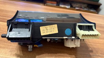 US BUDÍKY VW GOLF MK2 - 3