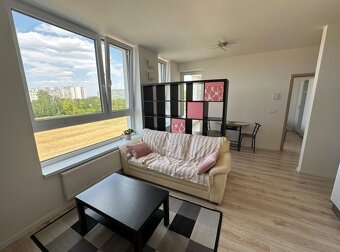 Byt na prenjaom - ul. Labutia, Bratislava V TOP - 3