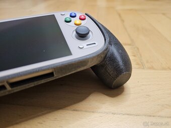 Retroid Pocket 5 (REZERVOVANE) - 3