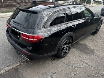 Mercedes-Benz E 220d 4MATIC All-Terrain AMG - 3