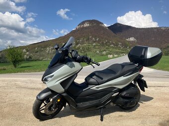 Honda Forza 125 - 3