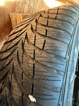 Goodyear ultragrip 7+ zimna pneumatika - 3