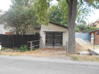 Na predaj RD s 2 menšími bytovými jednotkami na prerobenie - 3
