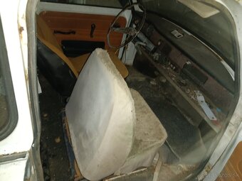 Predam Trabant 601 - 3