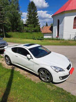 Hyundai Genesis cupe - 3
