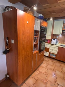 Kuchynská linka so spotrebičmi na predaj – cca 10 metrov - 3