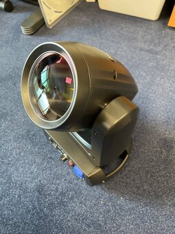 Predám rotačné hlavy 150W beam spot - 3