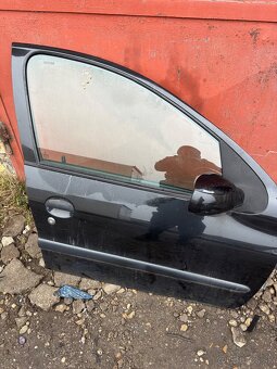 Predam predne prave dvere peugeot 206 - 3