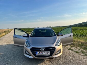 Hyundai i30 1.6 CRDi - Hatchback, 7-st. automat - 3