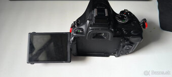 Nikon D5200 - 3
