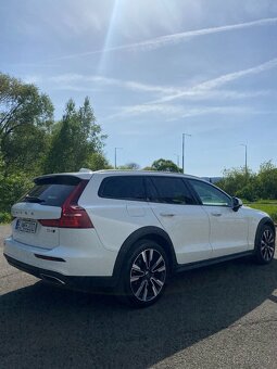 Volvo V60 Cross Country 140 kw - 3